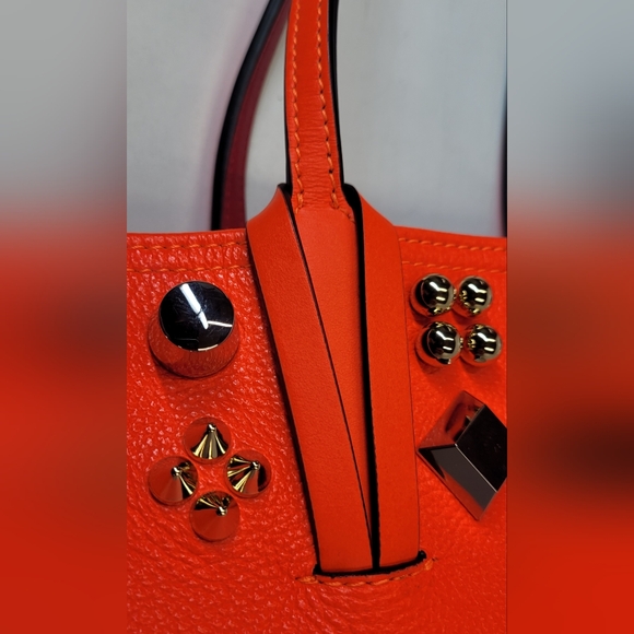 SOLD❌ Christian Louboutin Sunrise Calfskin Leather East West Cabata Tote Bag - Picture 9 of 16